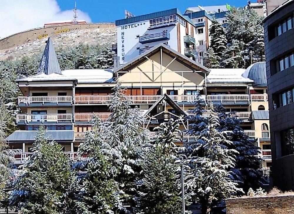 Todosierranevada Zona Baja - Montblanc Vistas A La Montana - Junto A Los Telecabinas Serra Nevada Exterior foto